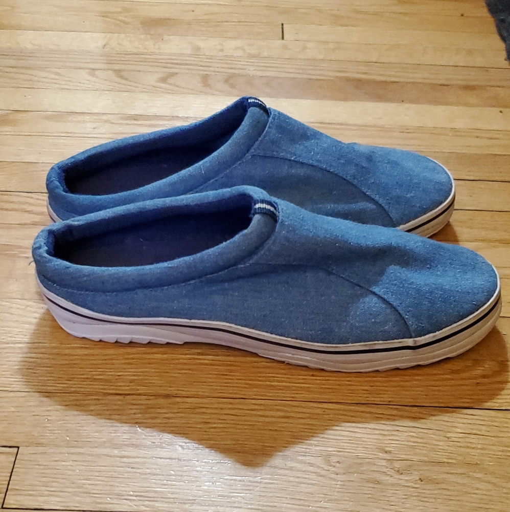 Sand-n-sun slip on sandal